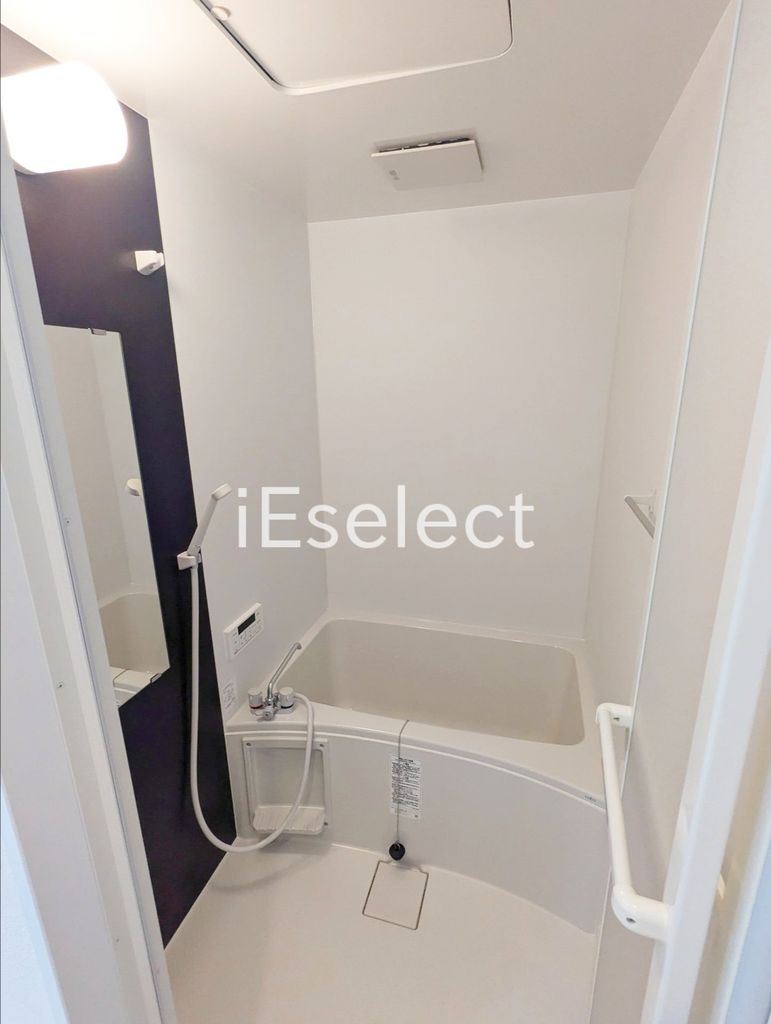 バス・シャワールーム　身体の疲れを癒すバスルーム?