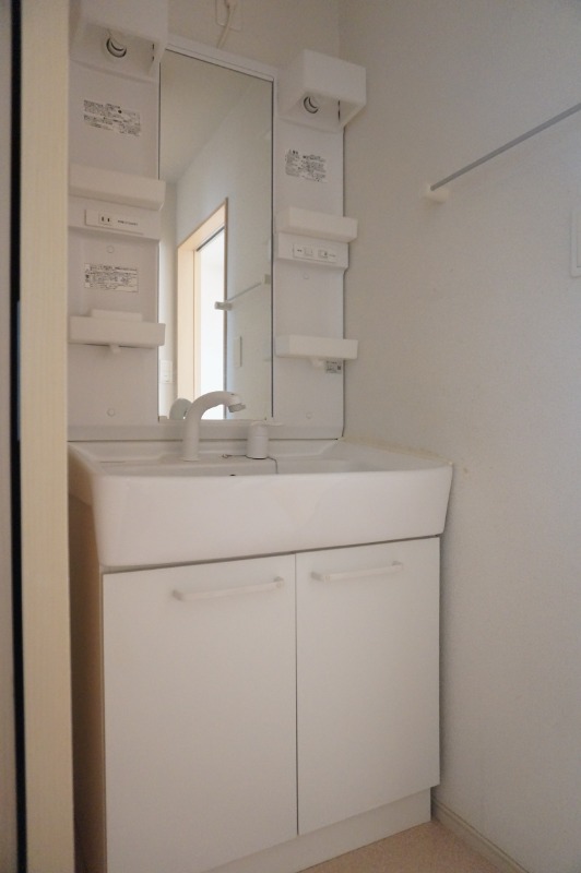 洗面設備　図面と現状に相違がある場合には現状を優先