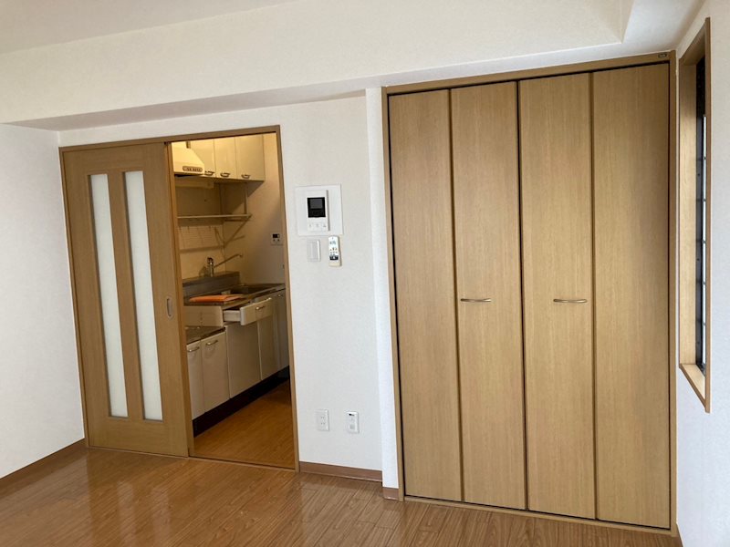 居室・リビング　703号室(2024.2.24)