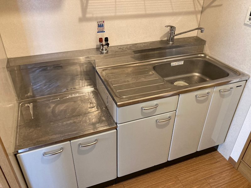 キッチン　703号室(2024.2.24)