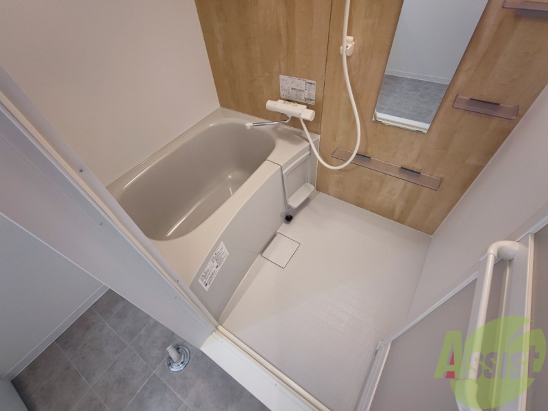 バス・シャワールーム　お風呂になります。一日の疲れを癒してくださいね。