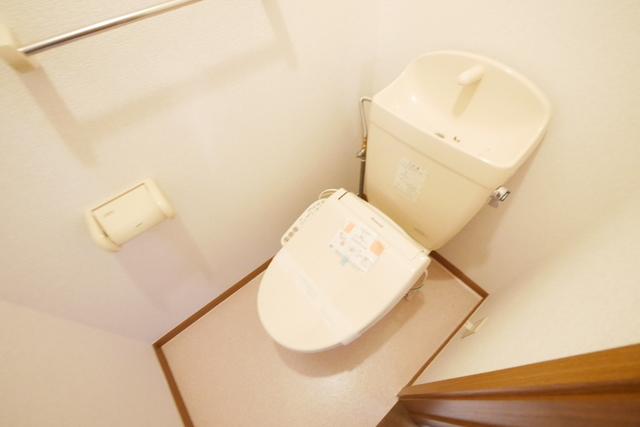 トイレ　★清潔感のあるトイレです★