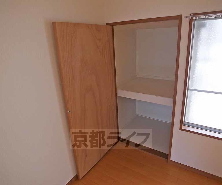 収納　奥行きアリマス！