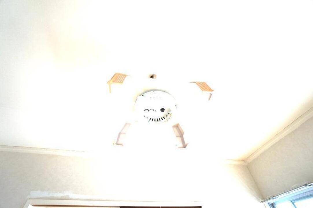その他設備　照明器具