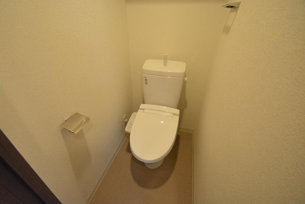 トイレ　シャワー付トイレ