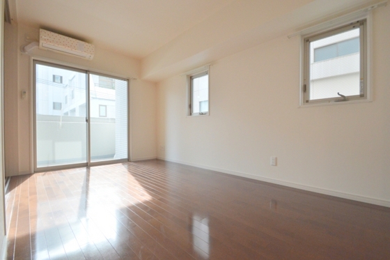 その他　ＬＤＫ１２．４帖・角部屋で日当たりも良好♪