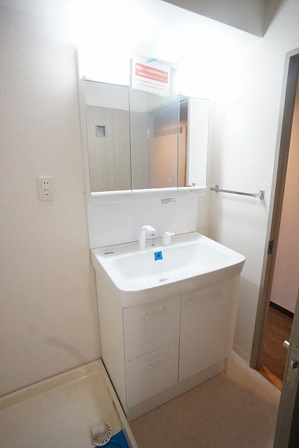 洗面設備　同建物別部屋参考写真