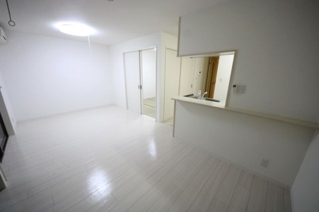 居室・リビング　★見学希望等はタウンハウジング中央林間店までお気軽に♪★