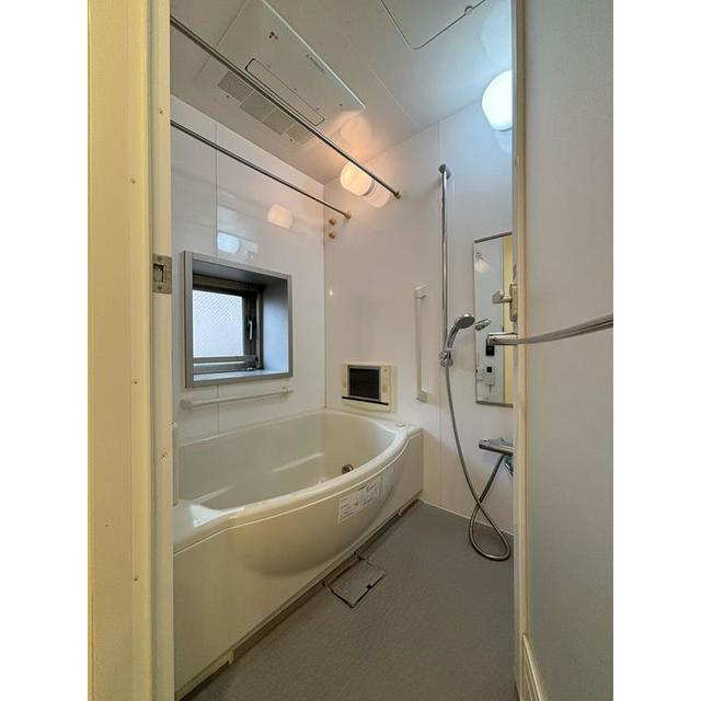バス・シャワールーム　※写真は同タイプ住戸です。