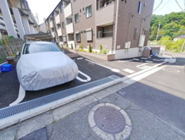 駐車場　★お部屋探しはタウンハウジング稲田堤店まで★