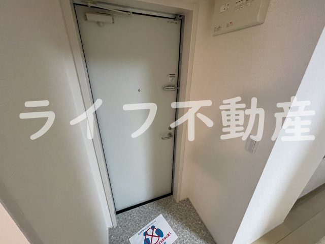 玄関　落ち着いた玄関です