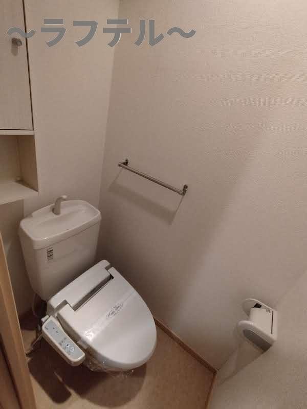 トイレ　別部屋イメージ写真
