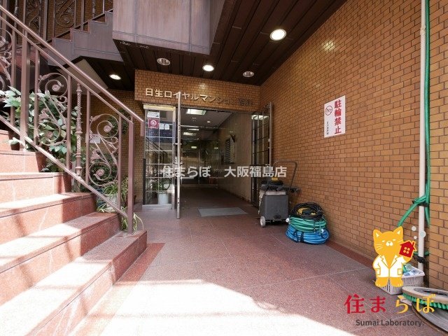 エントランス　共用部の印象も大切に