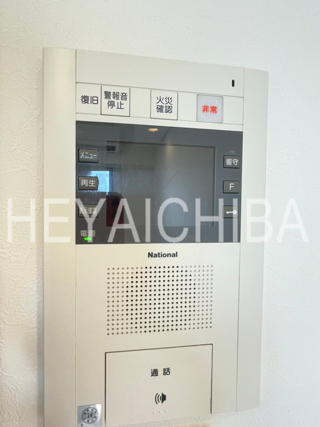 セキュリティ　モニター付きインターホン
