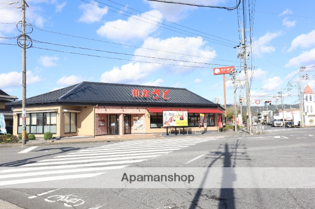 飲食店　和食さと伊賀白鳳店（飲食店）まで391m