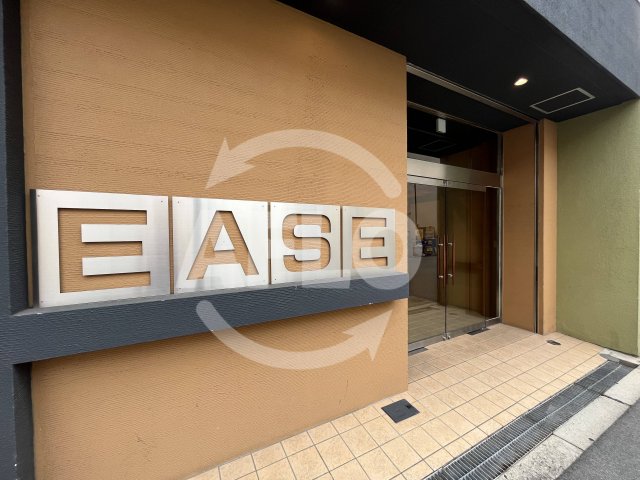 ロビー　EASE　ロビー