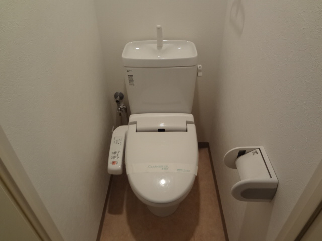 トイレ　ウォシュレット付きトイレ