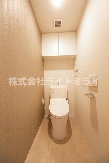 トイレ　※写真は同タイプ住戸です。?