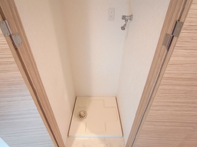 収納　室内洗濯機置場