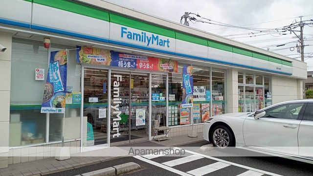 コンビニ　ファミリーマート那珂川片縄店（コンビニ）まで372m