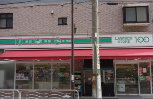 コンビニ　ローソンストア１００大島１丁目店（コンビニ）まで22m