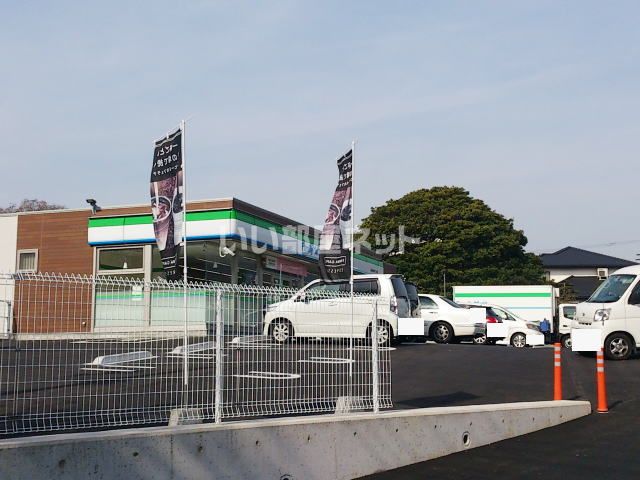 コンビニ　ファミリーマート葛原本町６丁目店（コンビニ）まで484m
