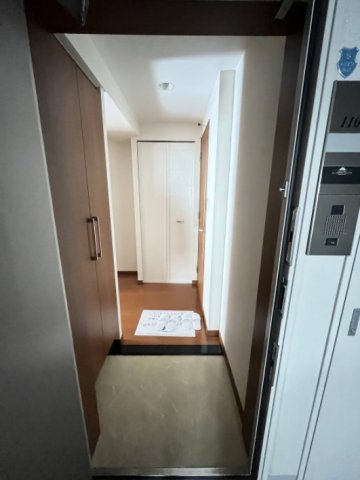 玄関　落ち着いた玄関です