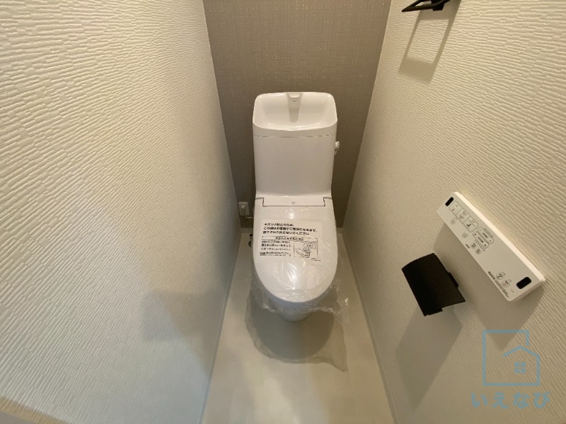 地下鉄谷町線 平野駅 徒歩5分 3階建 築3年のトイレ写真