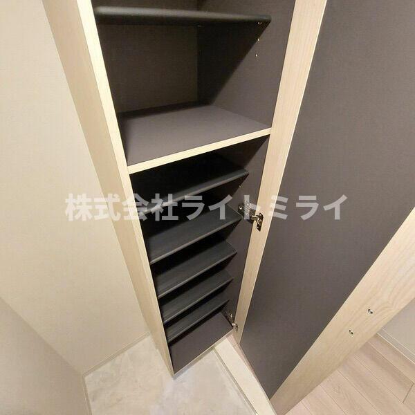 玄関　?