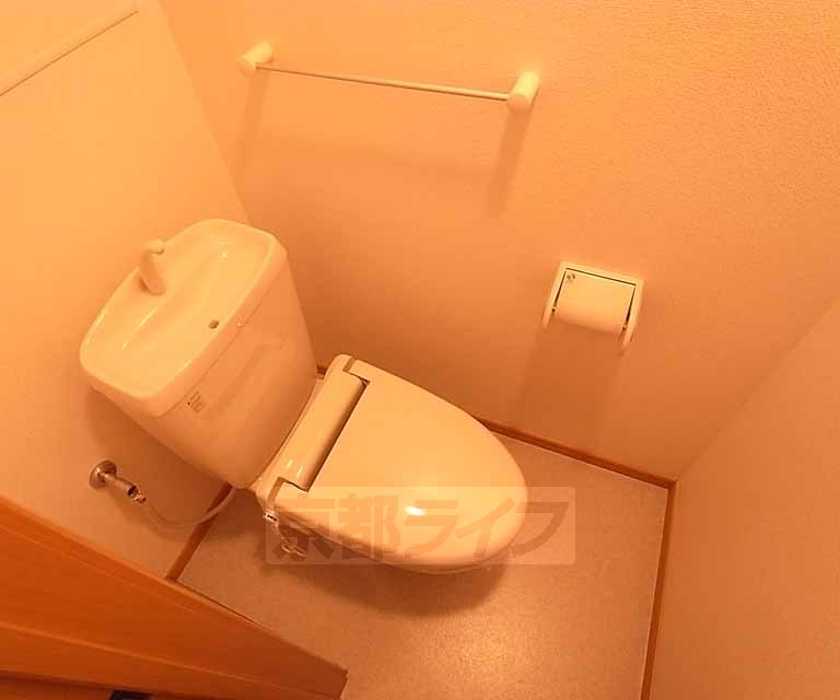 トイレ　清潔感のあるトイレです。