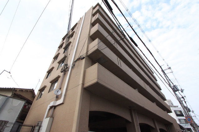建物外観　おしゃれな外観です