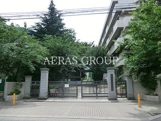 中学校　さいたま市立田島中学校（中学校）まで1247m