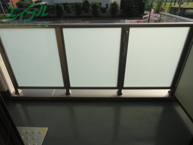 バルコニー　同物件別部屋タイプ