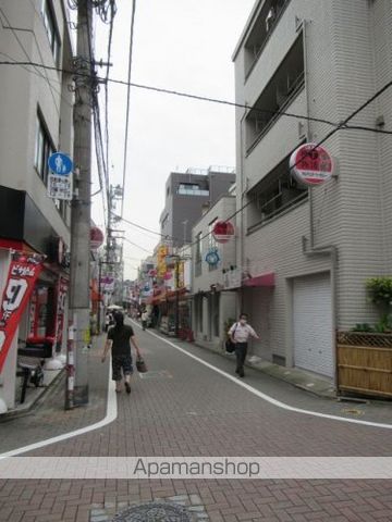 ドラックストア　ぱぱす薬局　江戸川橋店（ドラッグストア）まで105m