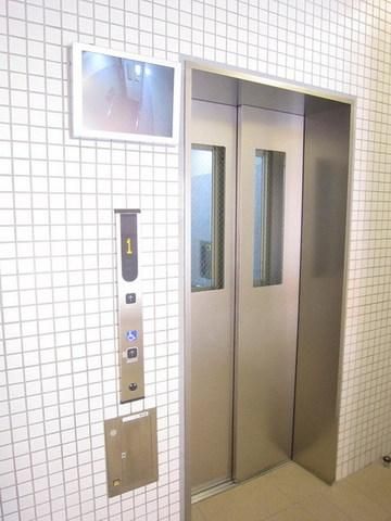 その他　エレベーター
