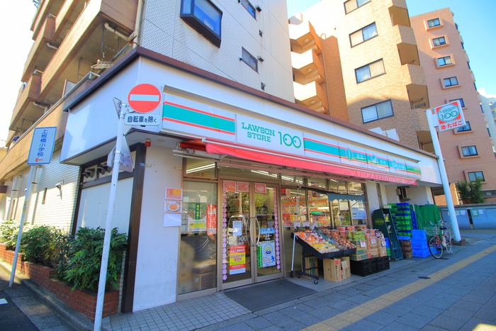 コンビニ　ローソン100　板橋東山店（コンビニ）まで153m