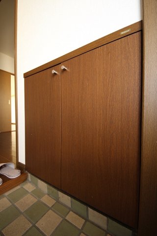 収納　同施工会社の同型モデルの別のお部屋のお写真です