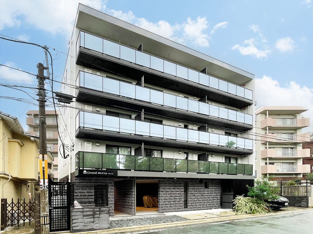 建物外観　現状優先とし写真は参照とする。