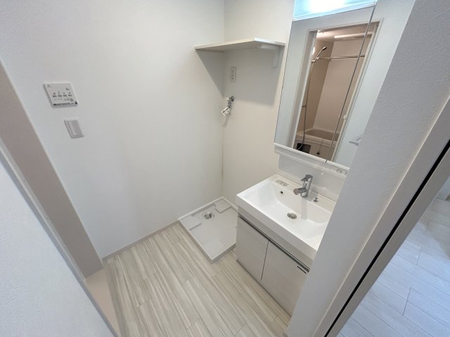 洗面設備　※別号室の写真です。現況優先となります。