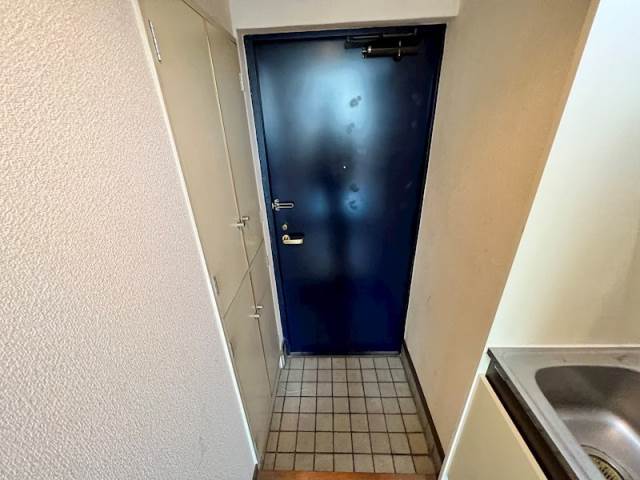 玄関　※他号室イメージ