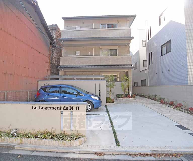 建物外観　落ち着いた外観です。