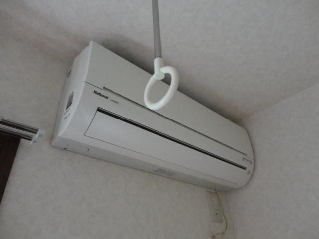 その他　★エアコン★