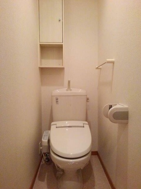 トイレ　※別部屋写真参考※