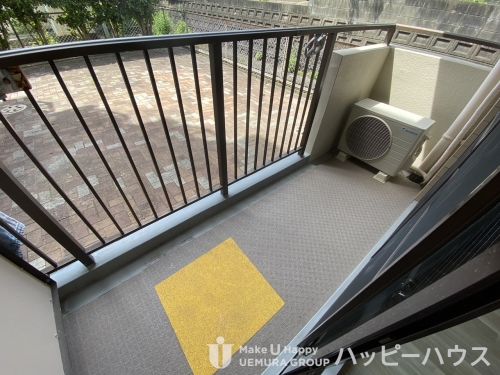 バルコニー　１０５号室の写真ですので現状を優先します。