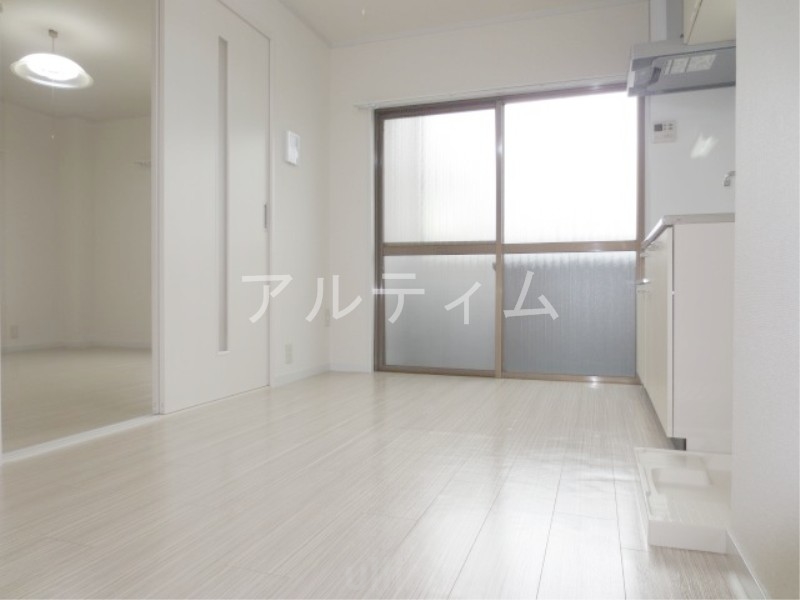 居室・リビング　別の部屋の写真