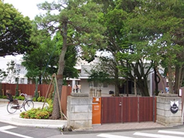 幼稚園・保育園　めぐみ保育園（幼稚園・保育園）まで692m