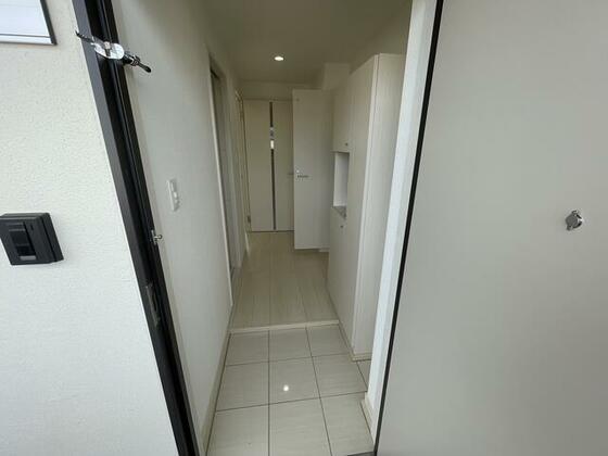 玄関　他のお部屋の写真になります