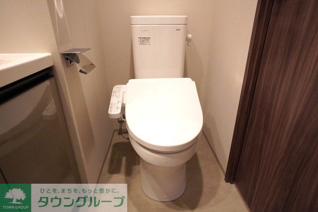 トイレ　※写真は同タイプ住戸です。