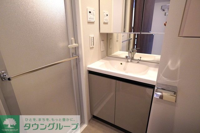 洗面設備　※写真は同タイプ住戸です。