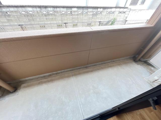 バルコニー　ベランダ